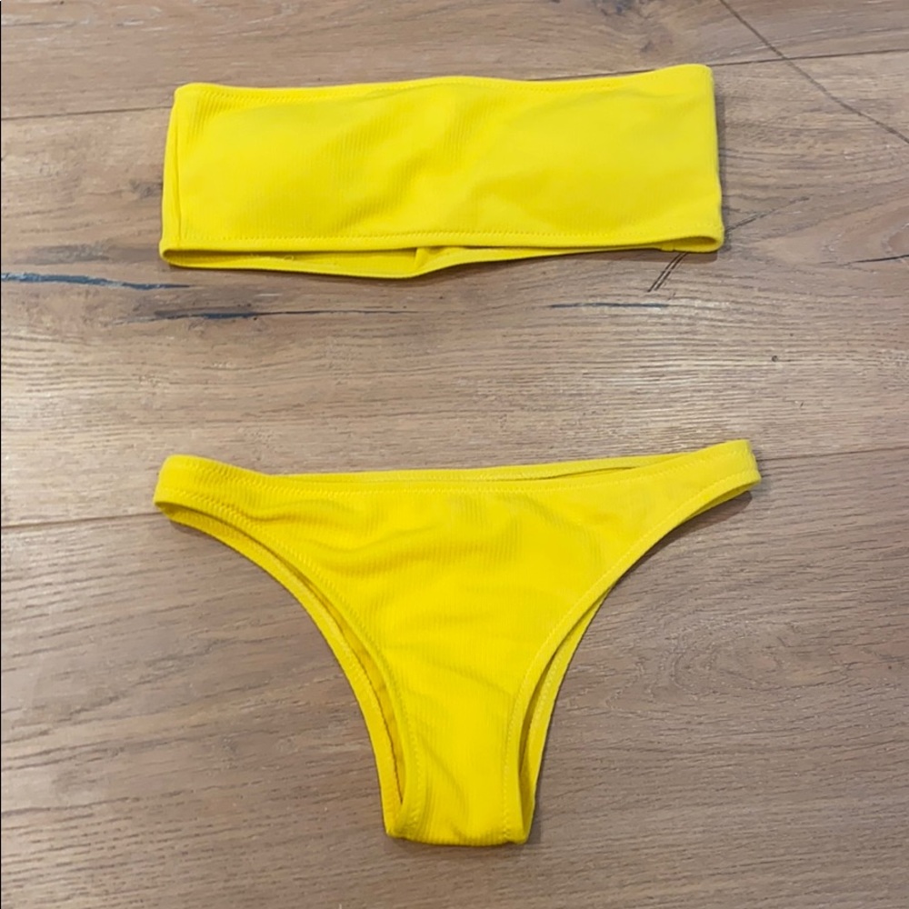 strapless bikini